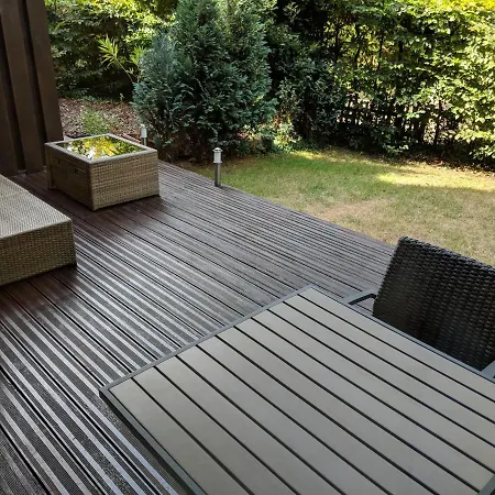 2-zimmer-apartment Ost דירה *