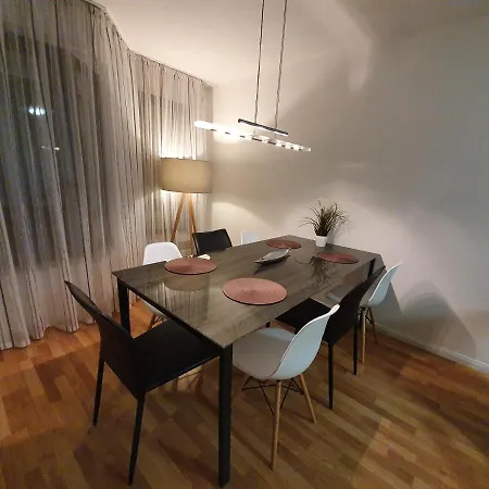 דירה 2-zimmer-apartment Ost ראטינגן